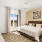 Villa Kunj Сasa de vacaciones